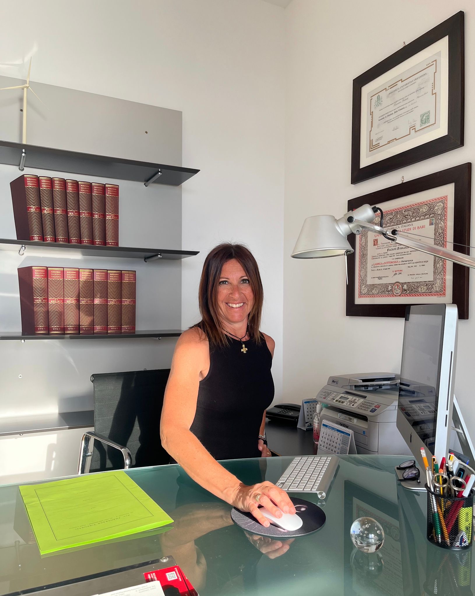 https://www.studiolegalefrancescafischetti.it/wp-content/uploads/2024/06/Francesca.jpg